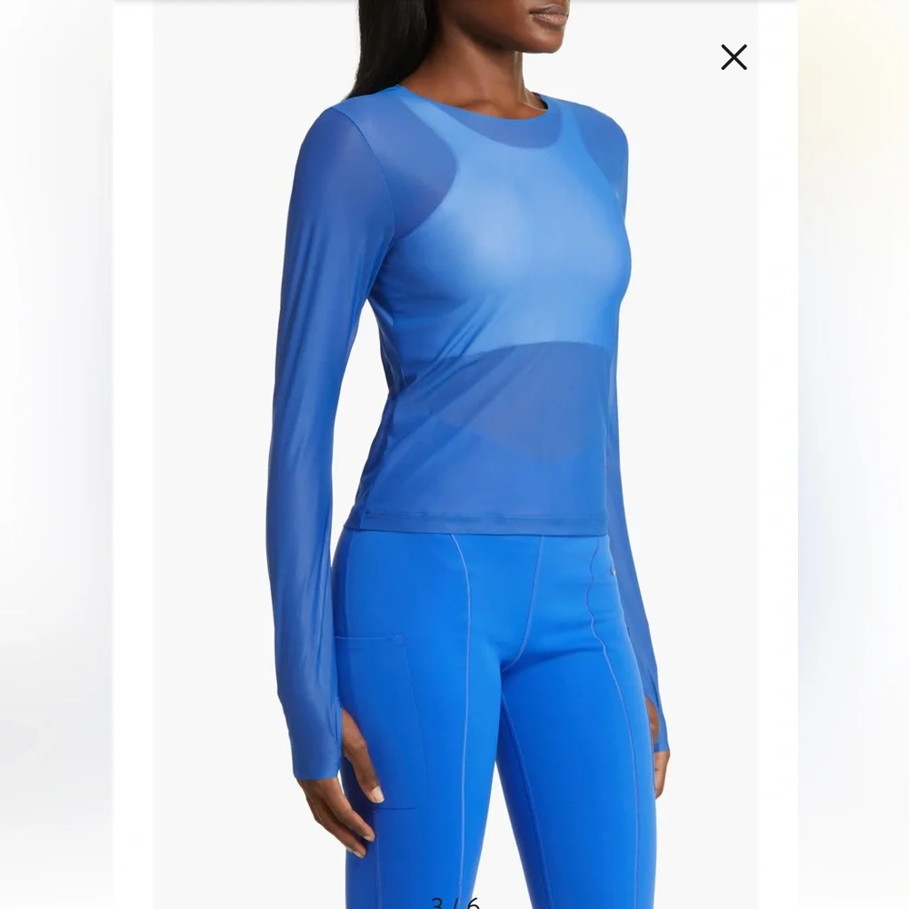 Nike FutureMove Women's Blue Sheer Dri-FIT Long-Sleeve Top with thumbholes, NEW